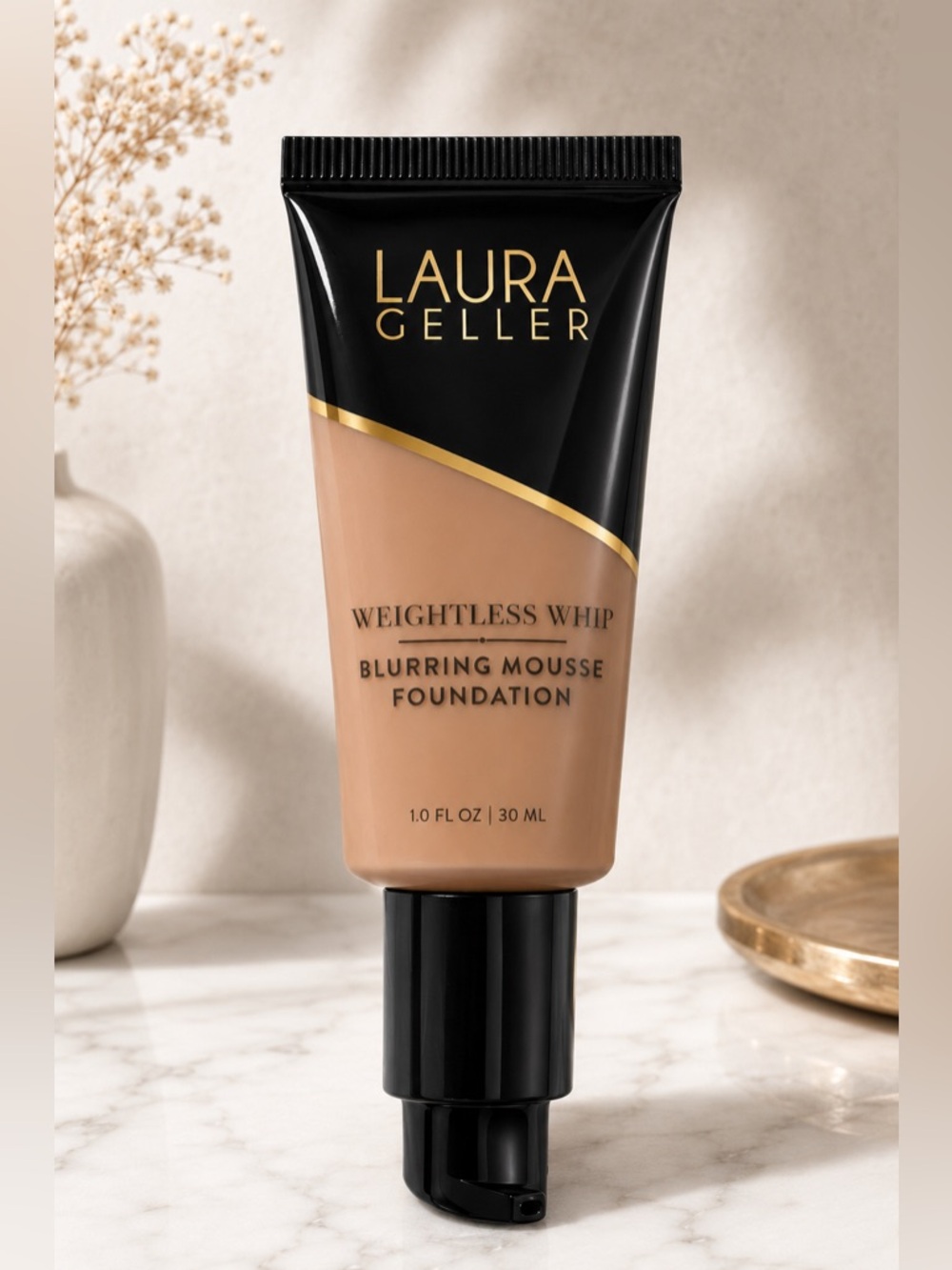 🆕 Laura Geller Weightless Whip Blurring Mousse Foundation [Shade: Sand]